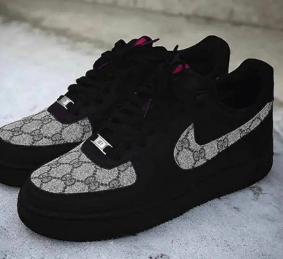 𝗠𝗘𝗡'𝗦 𝗦𝗡𝗘𝗔𝗞𝗘𝗥𝗦