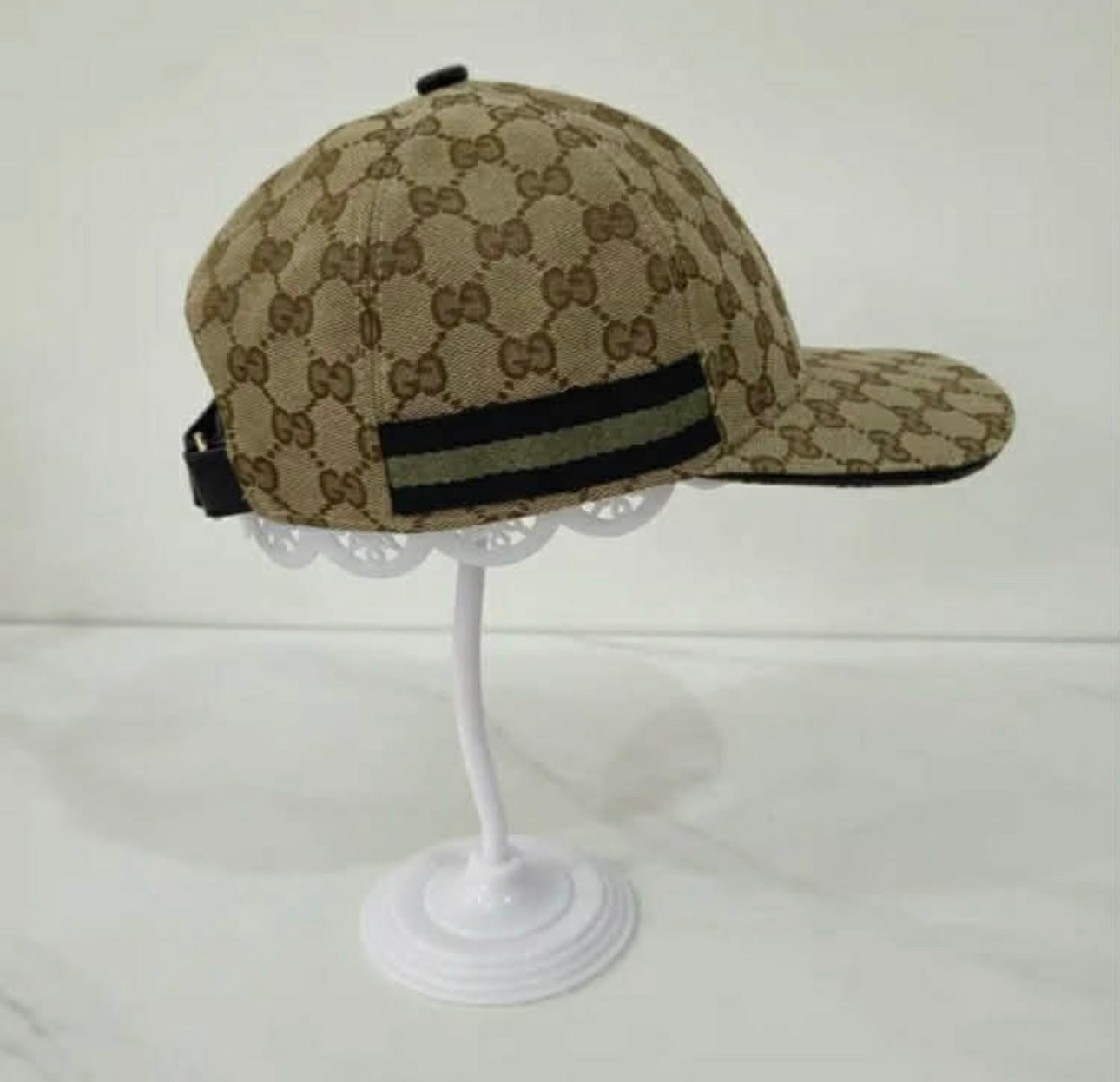 Gucci Neivi GG Canvas Limited Edition Unisex