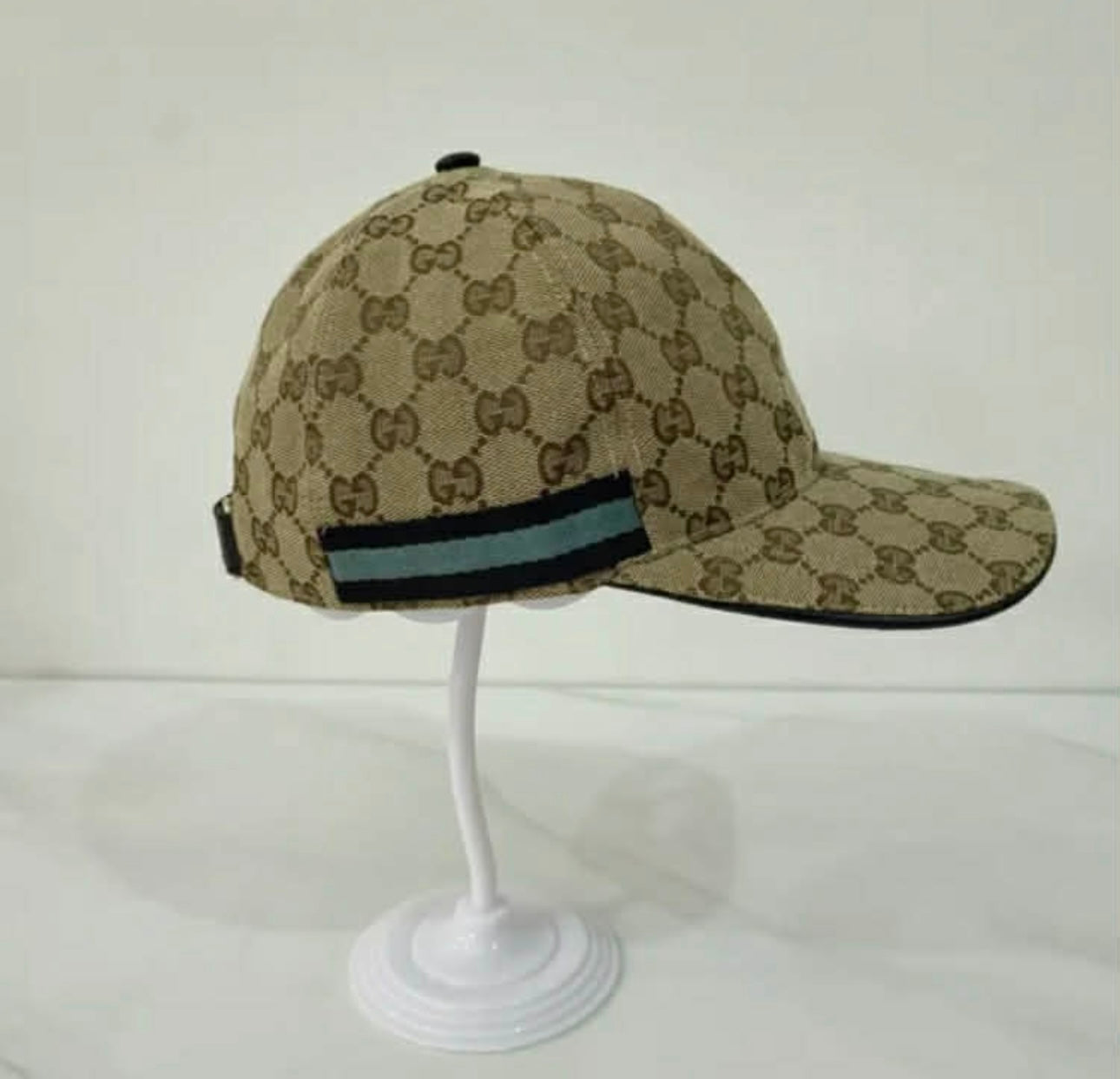 Gucci Neivi GG Canvas Limited Edition Unisex