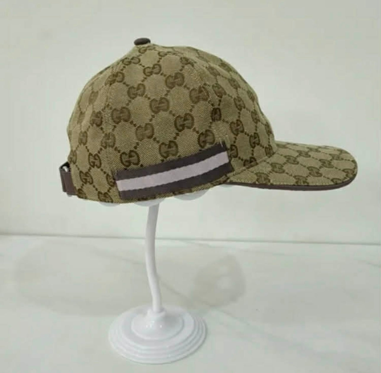 Gucci Neivi GG Canvas Limited Edition Unisex