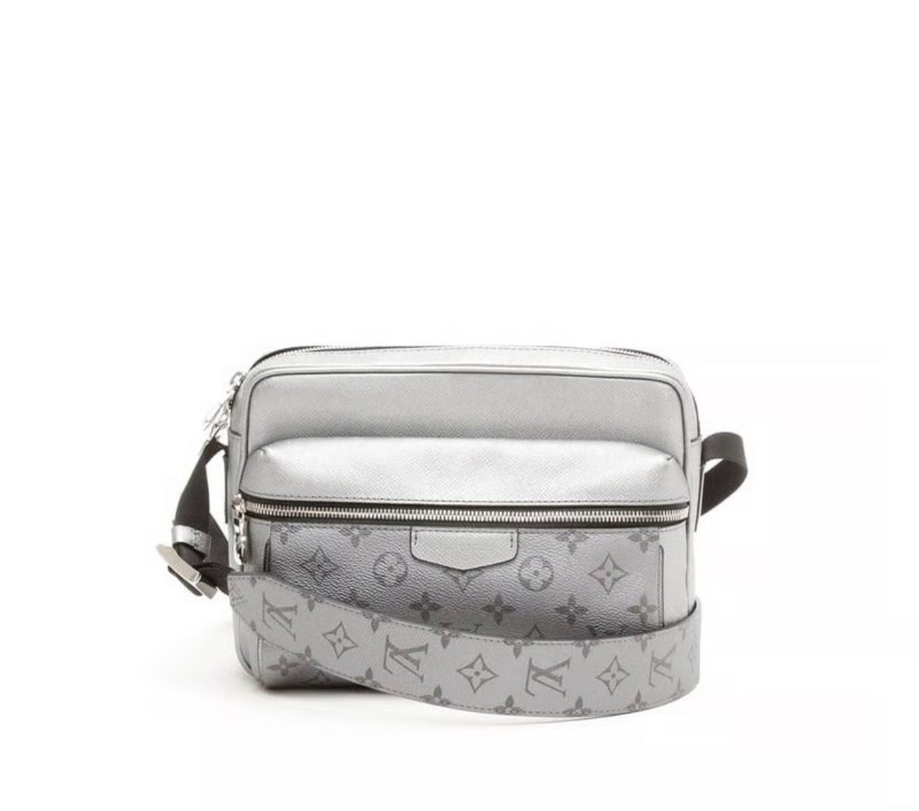 Louis Vuitton Taigarama Outdoor Messenger Unisex